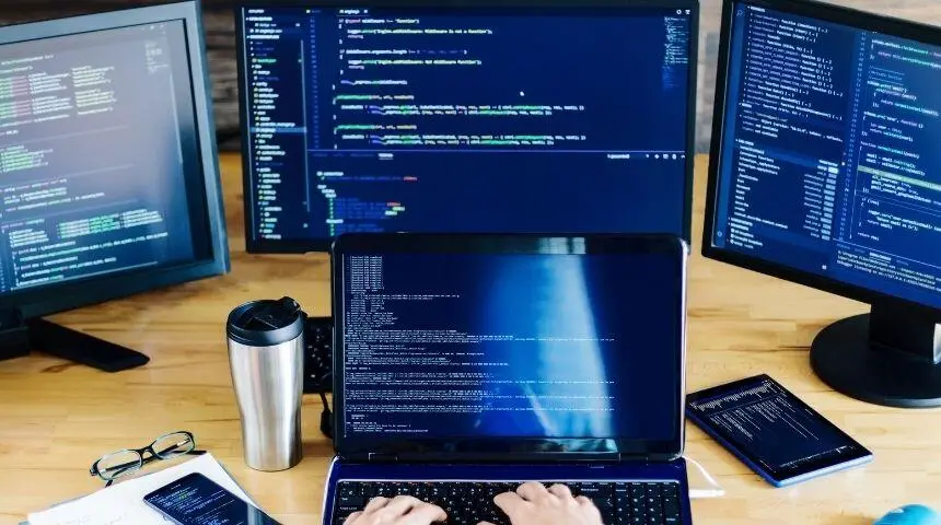 Yazılım Geliştirme Eğitimleri Yazılım Geliştirme Eğitimleri